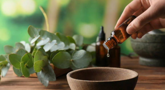 modelage, huiles essentielles, bien-être, soin du corp