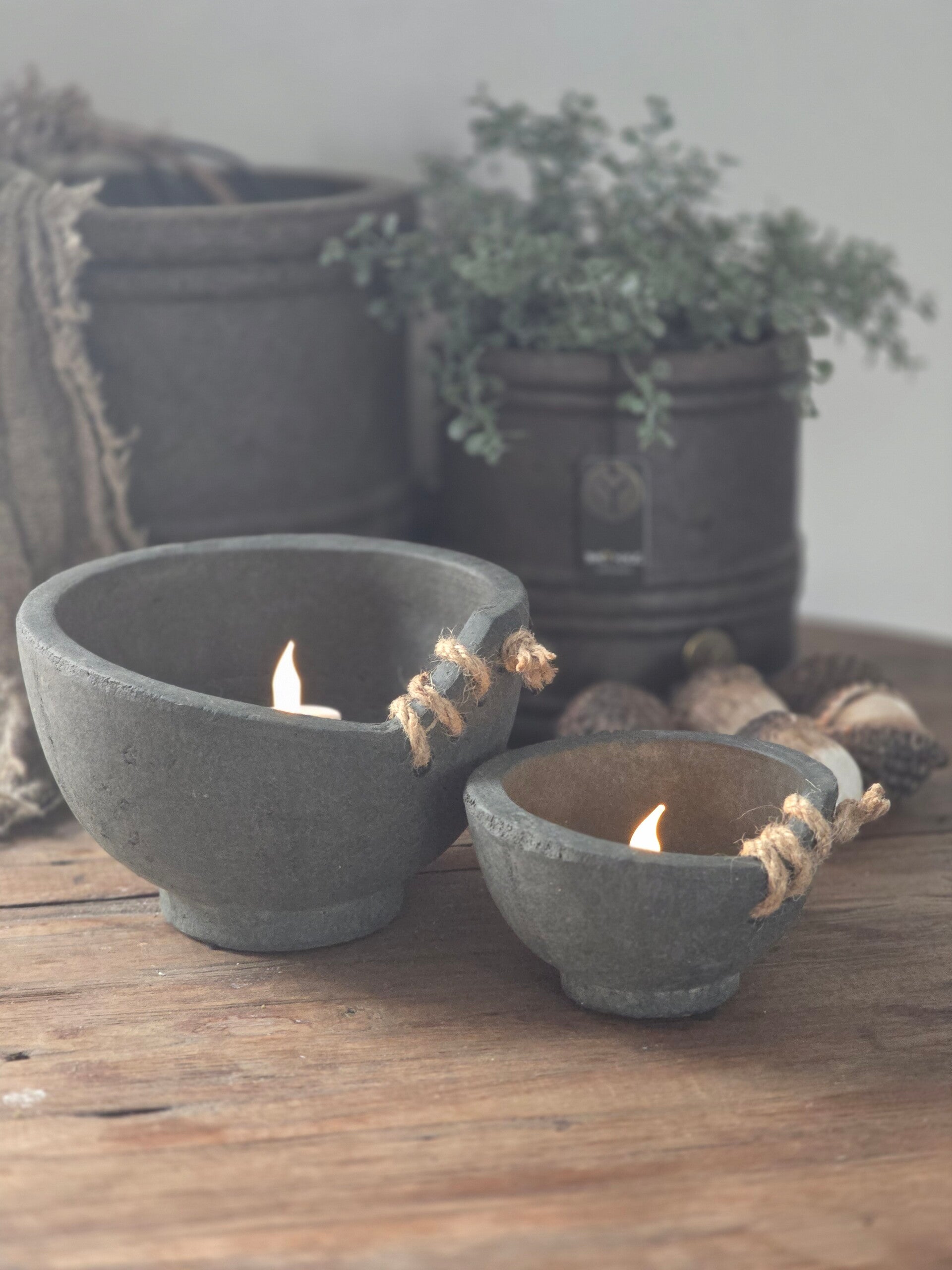 Set of 2 Thealight Majestic Vintage