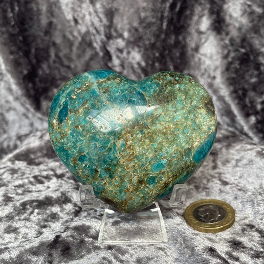 Apatite Heart   (Stock No. 555)