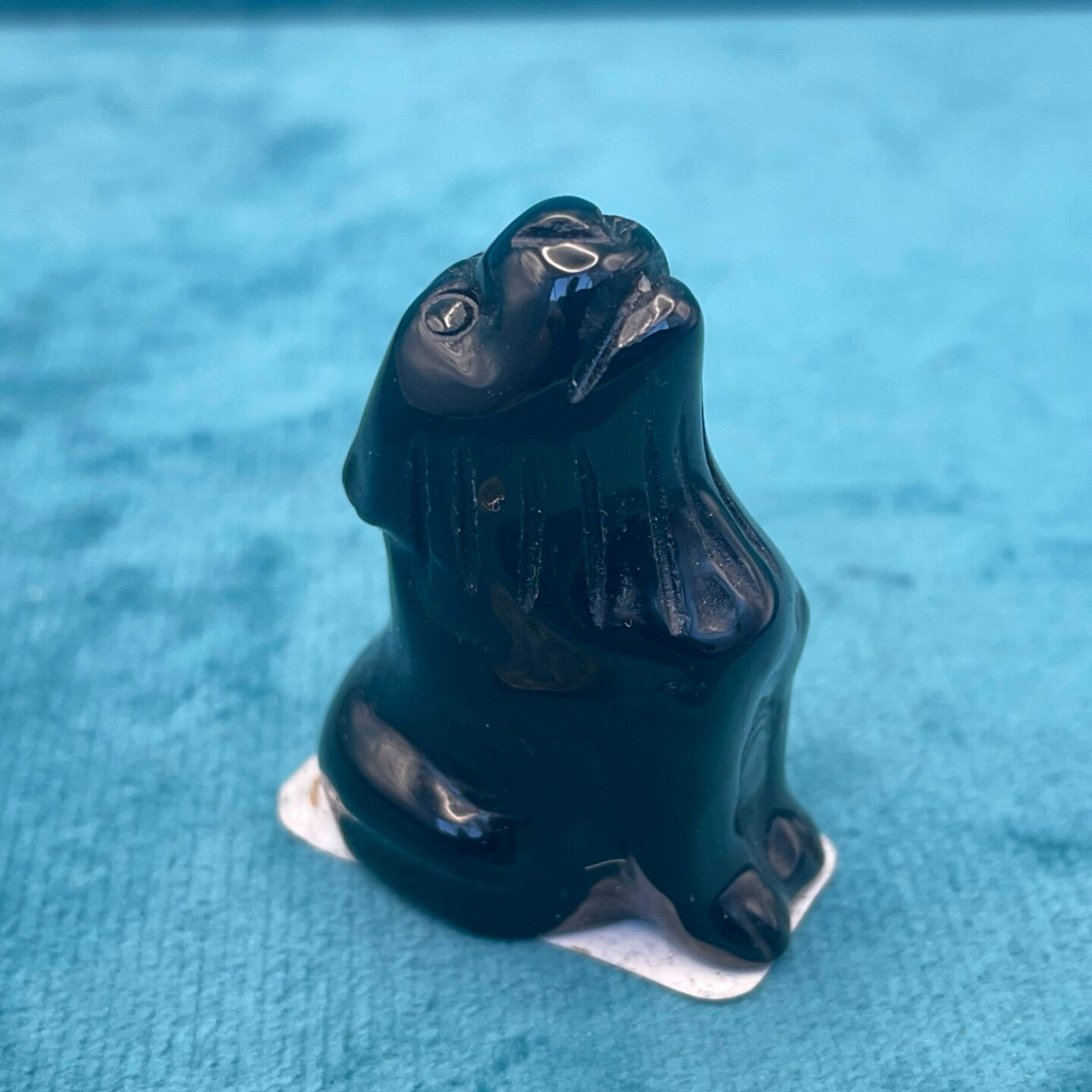 Obsidian Wolf (Stock No.698)