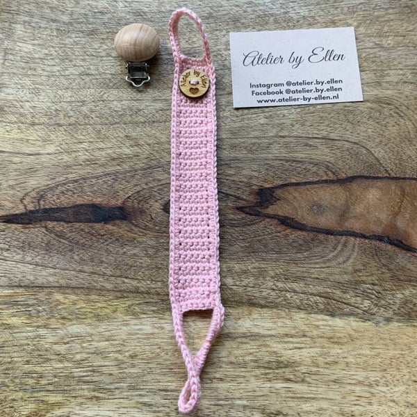 Gehaakt speenkoord  #046 Pastel Pink