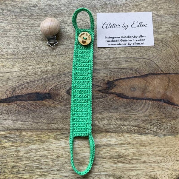 Gehaakt speenkoord #086 Peony Leaf