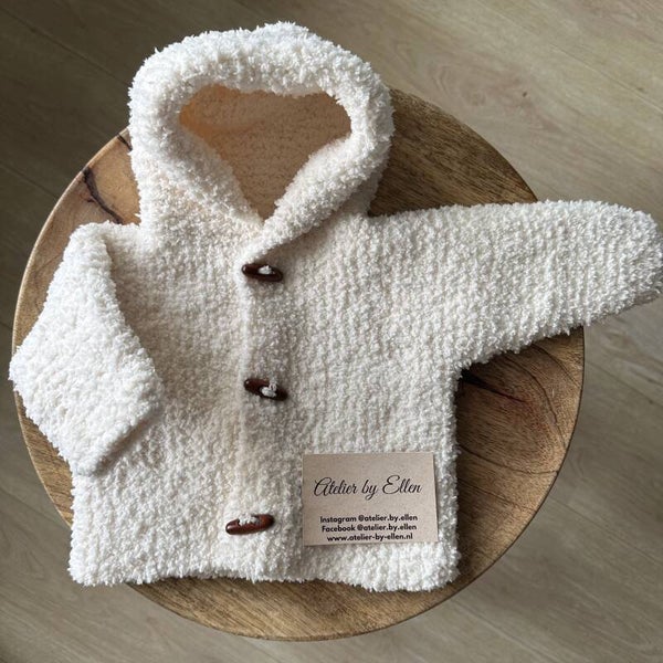 Newborn jasje #002 Cream