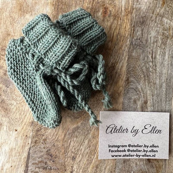 Newborn Slofjes #Olijf