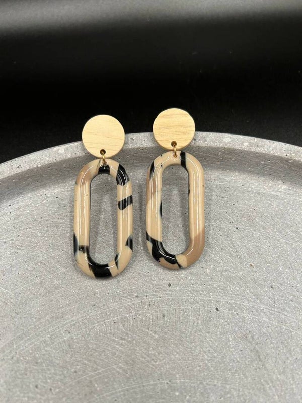 Ava M sahara-latte-black