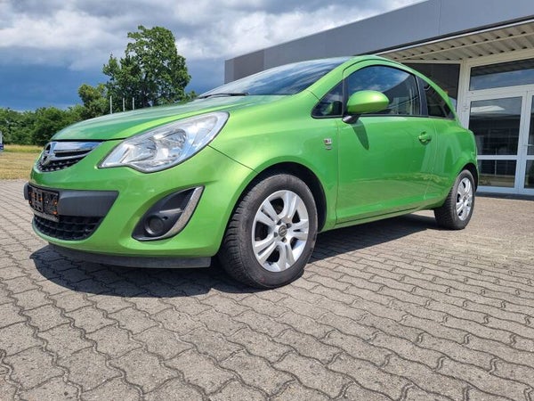 Opel Corsa Corsa 3-Türer 1.4 16V Satellite MIT FAHRRADTRÄGER
