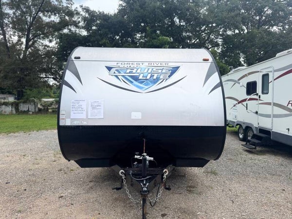 2018 Salem 32 ft bunkhouse 1 slide out