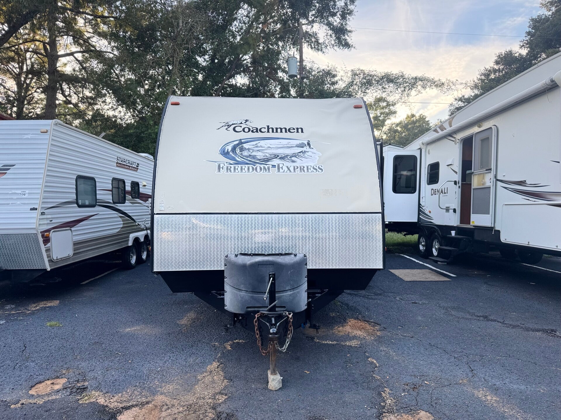 2014 coachmen 36 ft 3 slide bunkhouse
