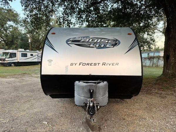 2015 Salem 28 ft bunkhouse