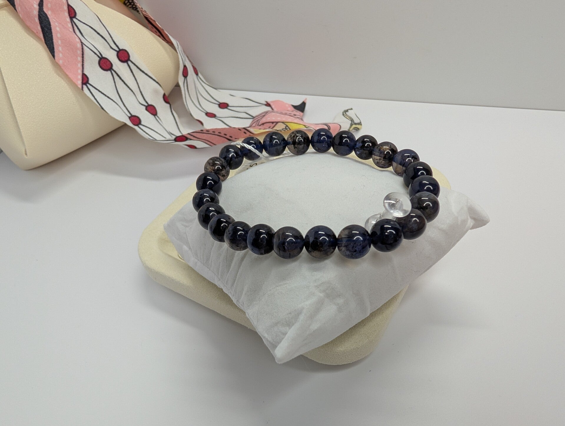 高質堇青石 Bi-Color Cordierite