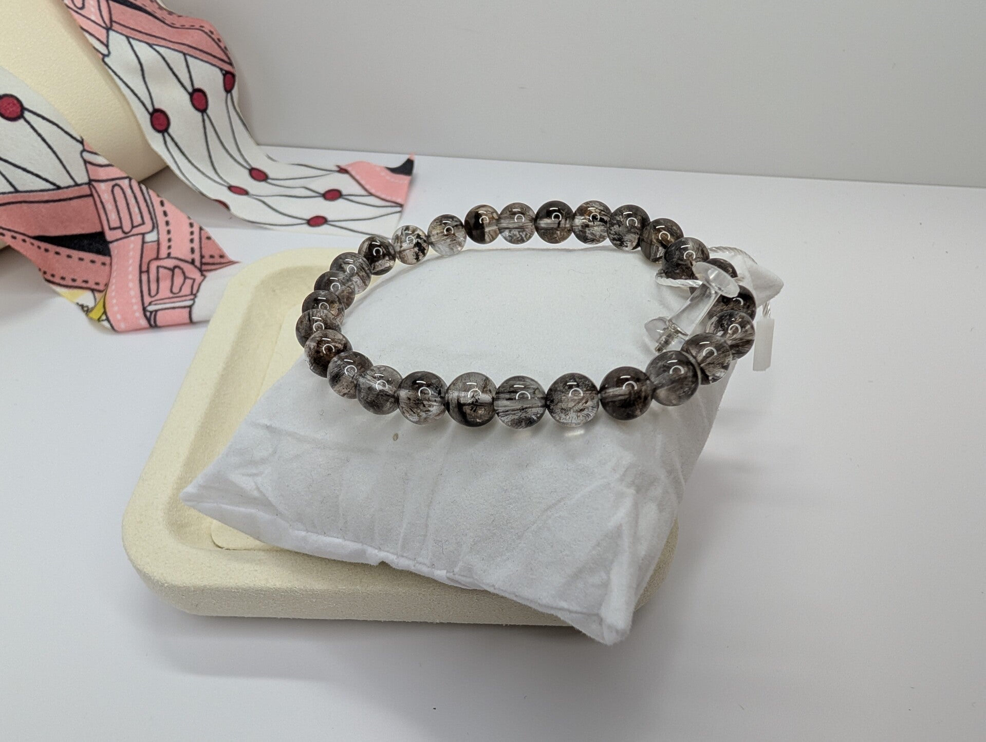 優質清透黑閃靈水晶 Black Phantom Quartz