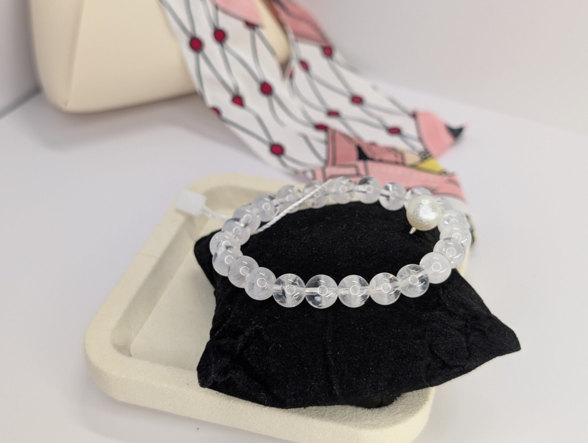 頂級超清透彩虹白幽靈 White Phantom Quartz with Rainbow Color