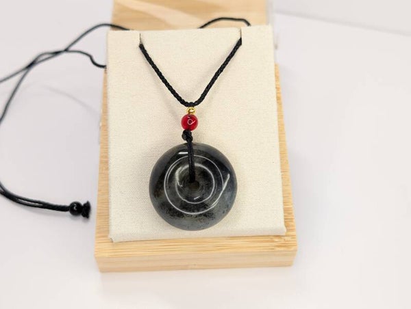 岫玉平安扣, Xiu Yan Jade Peace Buckle