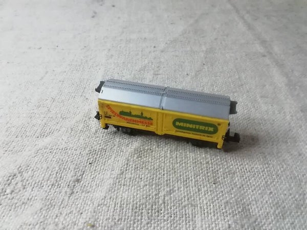 Minitrix Hubschiebedachwagen Spielwarenmesse Nürnberg 1983