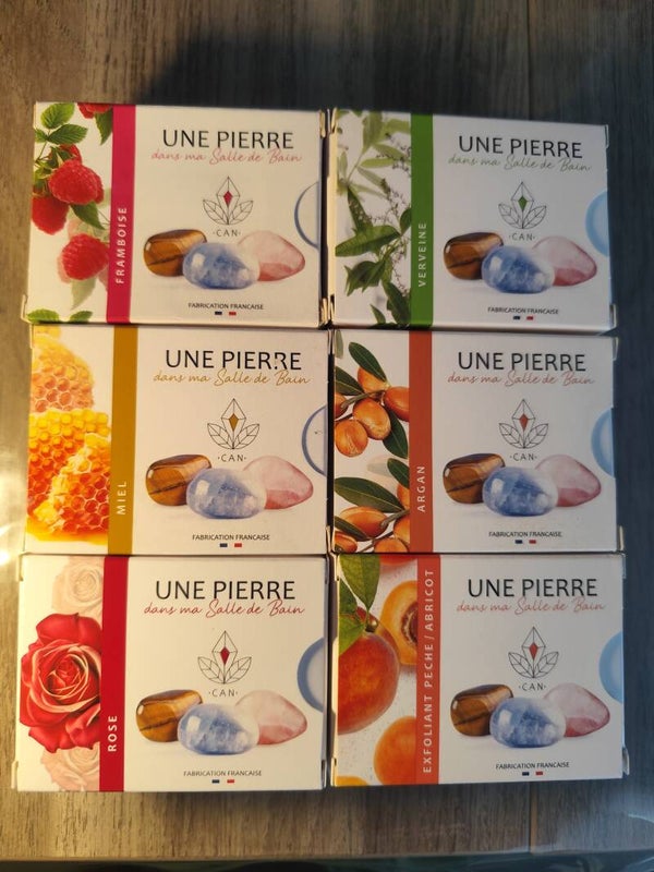 Savon naturel différents parfum avec Pierre naturelle
