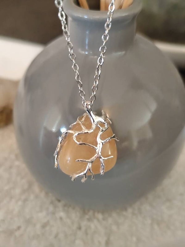 Pendentif Aventurine Orange – Arbre de Vie Argenté
