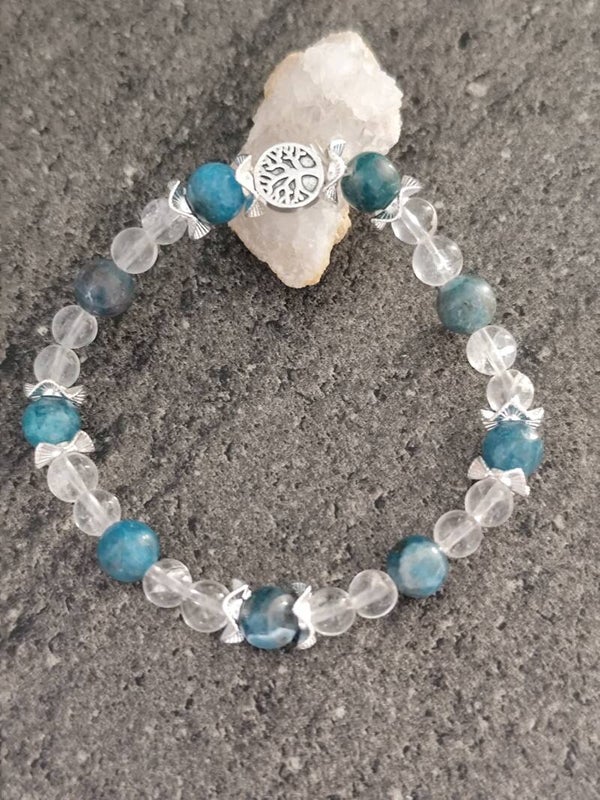 Bracelet Arbre de Vie – Apatite Bleue & Cristal de Roche 🩵🤍