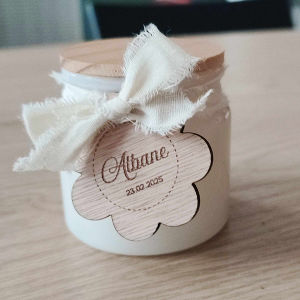 Étiquette cadeau fleur en bois