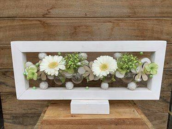 kader met schorsstukjes