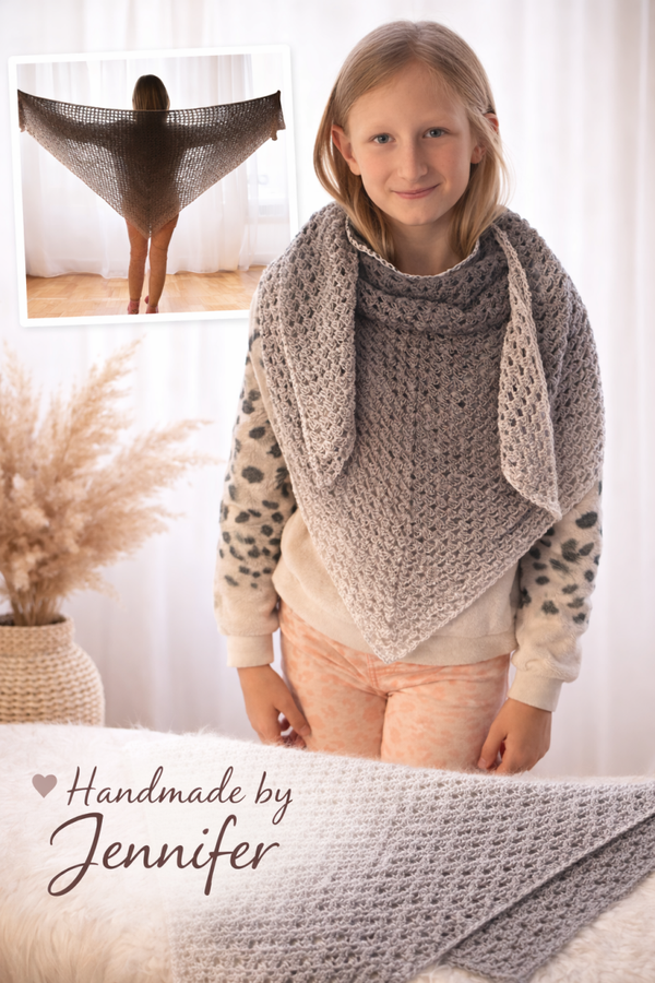 🧶 Handmade Dreieckstuch „Handmade by Jennifer“