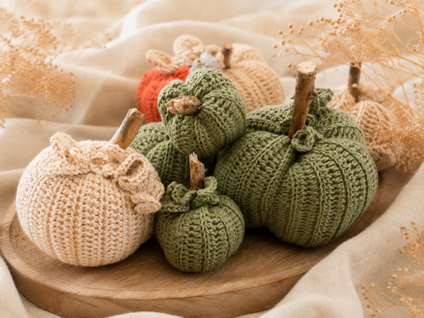 Herbstliebe zum Hinstellen – Gehäkelte Kürbisse in 3 Größen + Sparset