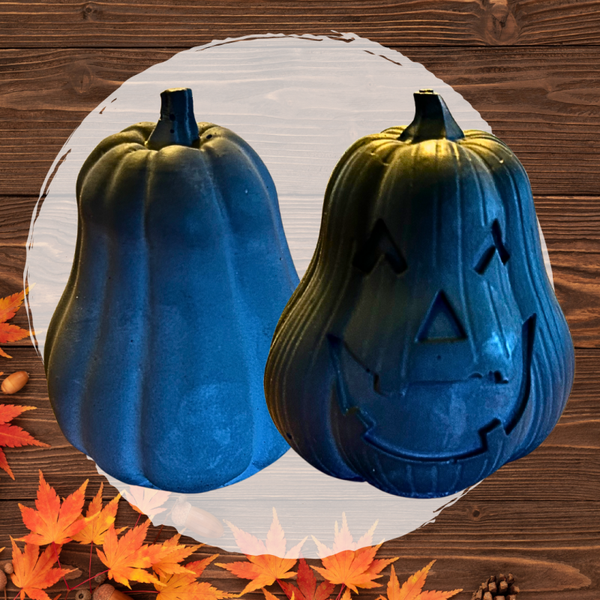 Herbstkürbis aus Gießkeramik – mit oder ohne Gesicht