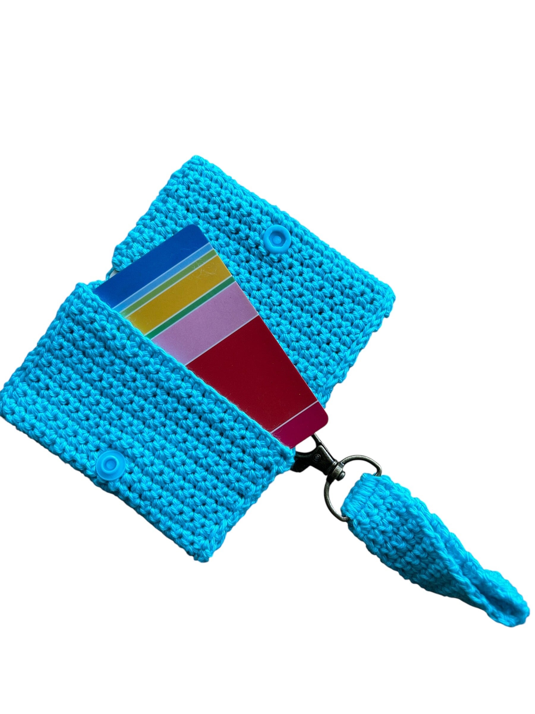 Handgefertigtes Häkel-Etui mit Anhänger