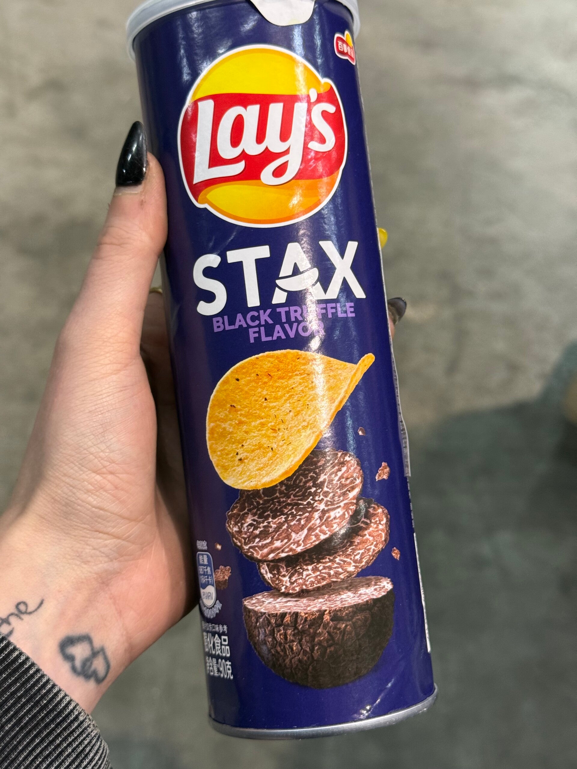 Lays - Stax - Black Truffel - B13.8