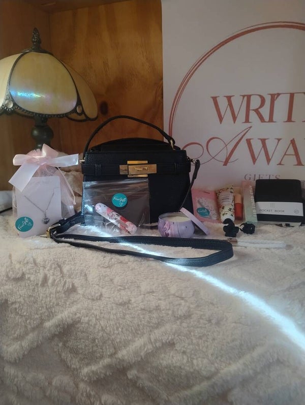 Cute midi black bag set