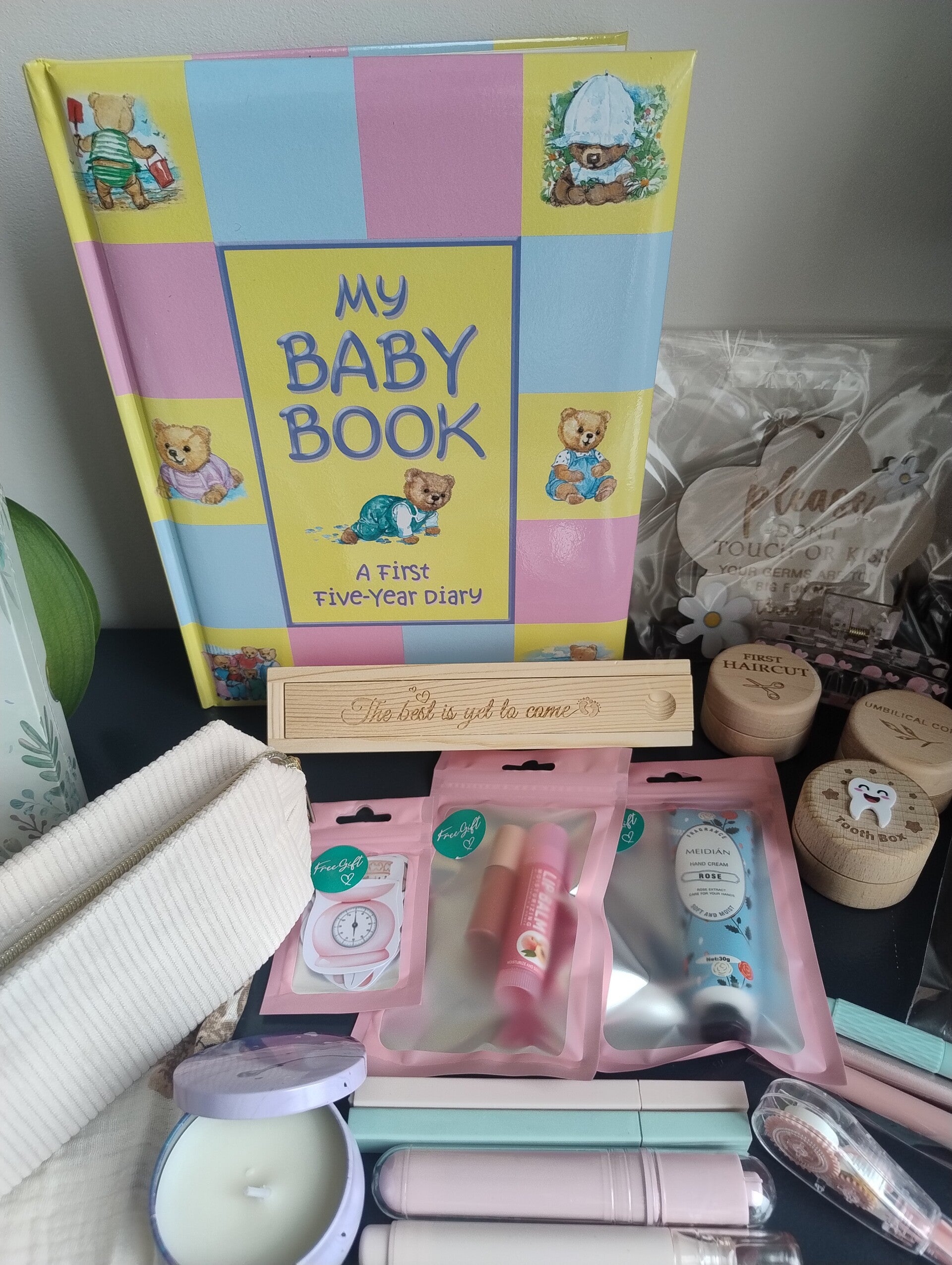Expecting mum - new mum, baby shower gift.