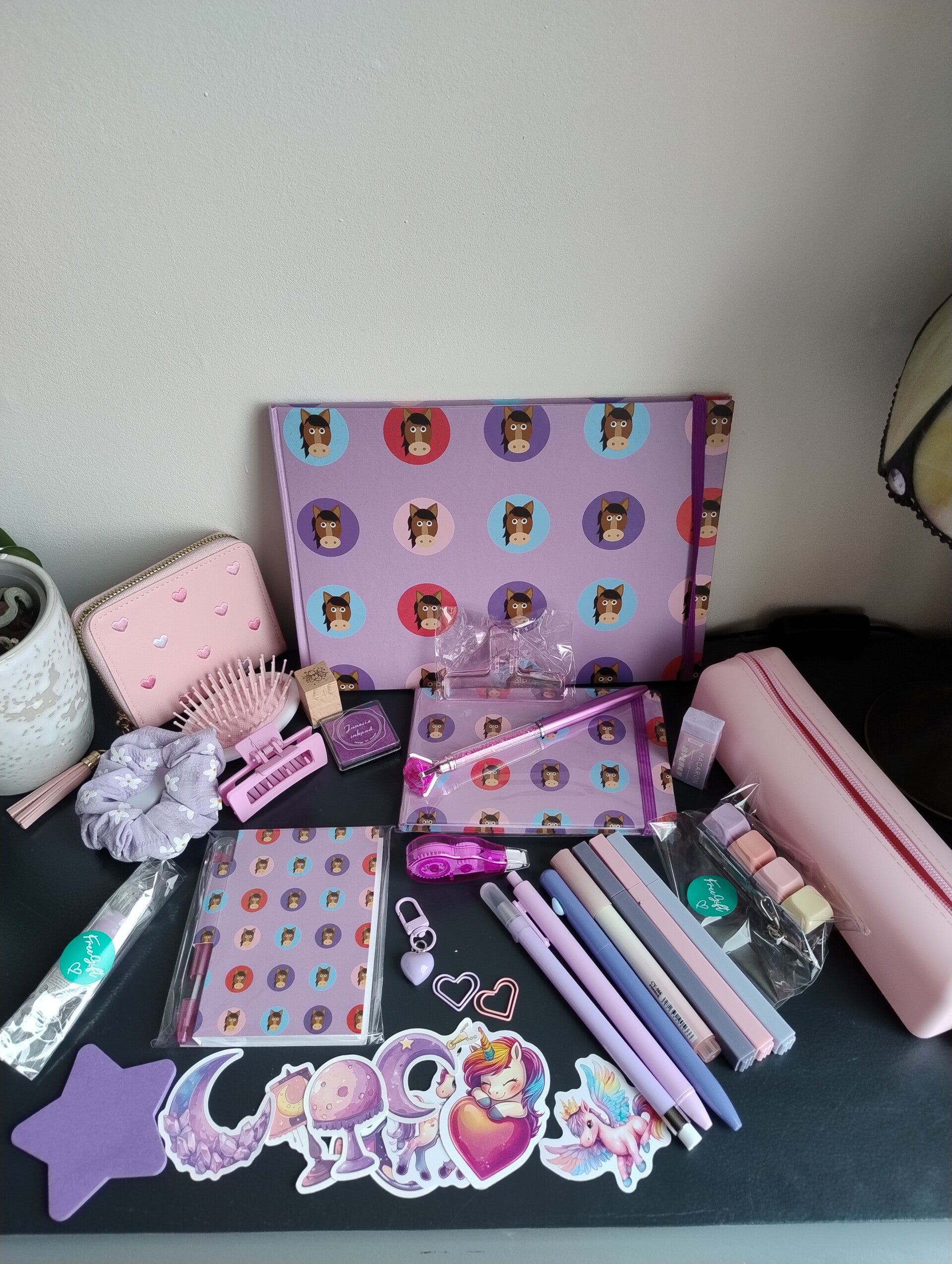 Large girls stationary gift set (purple pony set)