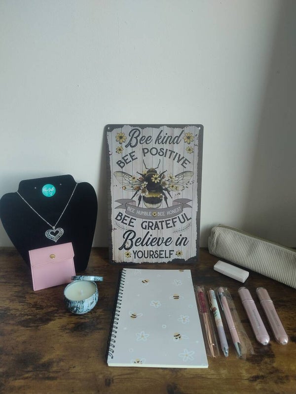 Just bee beautiful inspirational gift set