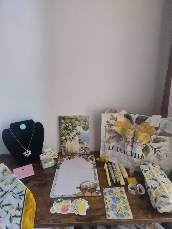Little lemon writing gift tote set