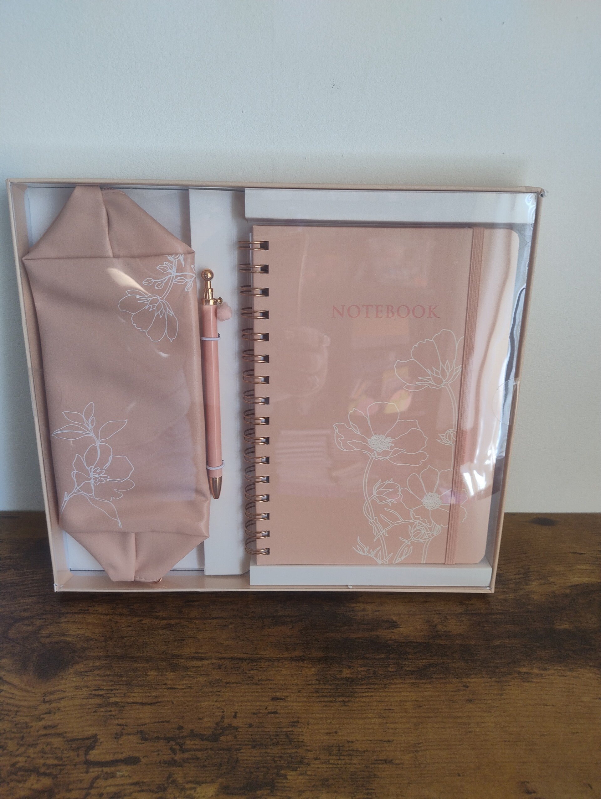 Peach gift set.