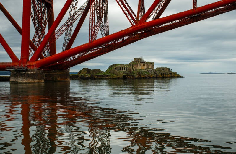 forth-bridge-reflections-18-points-standard.jpg