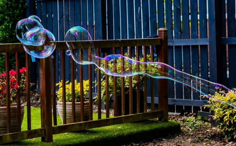 pretty-bubbles-everywhere-web-standard.jpg
