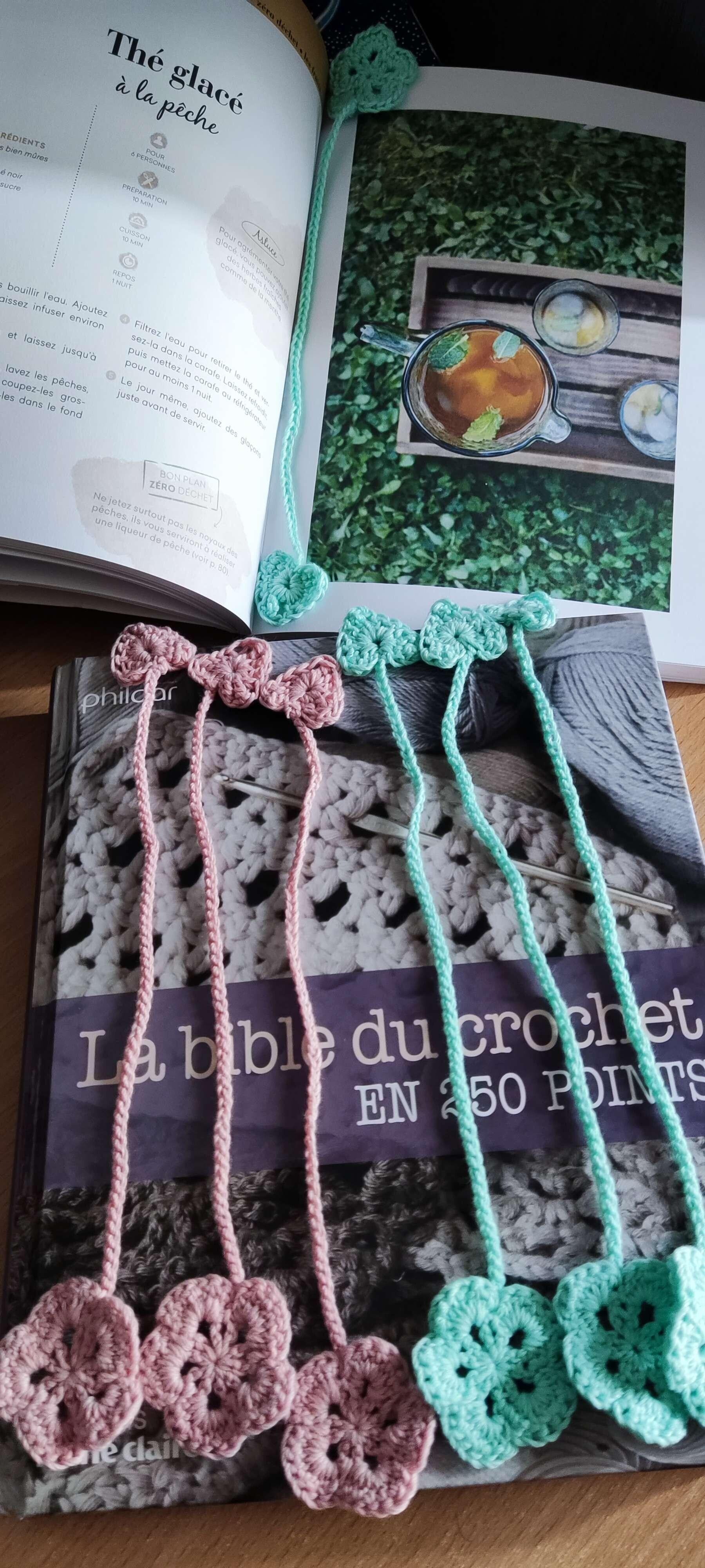 Marque page fleur (2 modèles)
