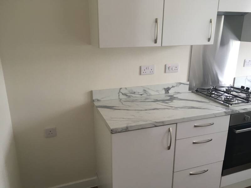 Interior Walls - Kitchen - Cream Eggshell (1)