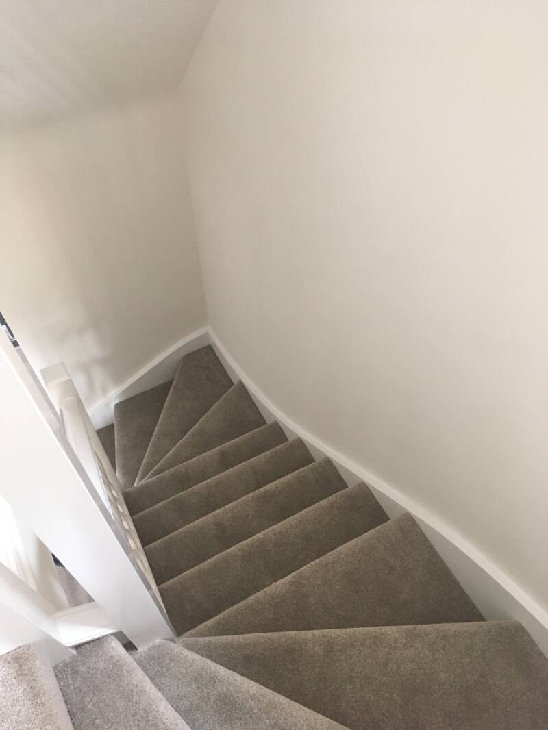 Interior Walls - Stairs - Cream Eggshell (1)