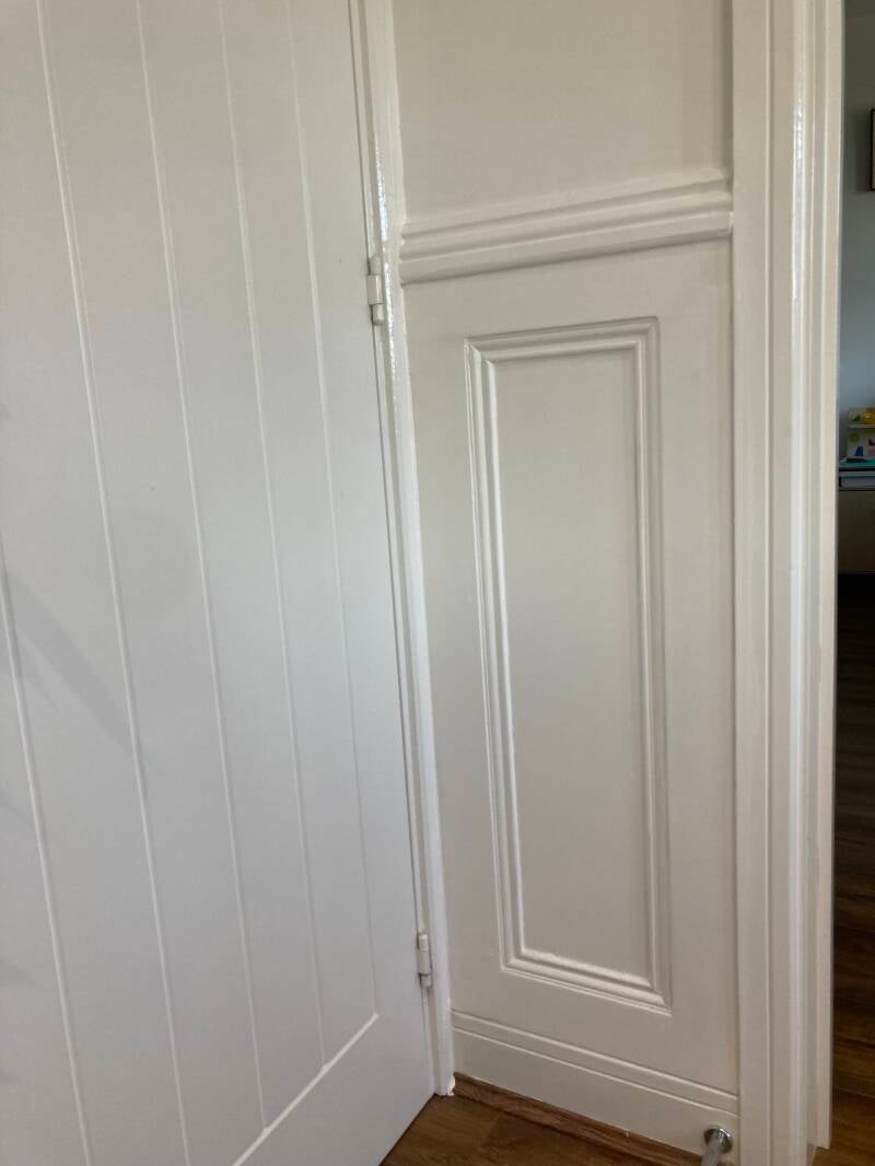 Interior Walls &amp; Panelling - Hallway - Brilliant White (2)