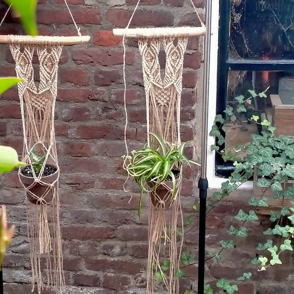 Macrame plantenhanger "sjuul"