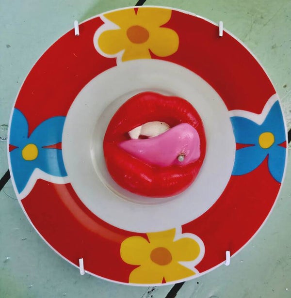 Mondje met tongpiercing