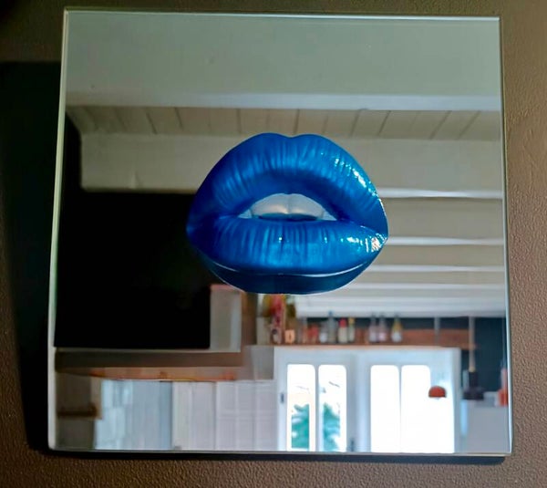 Spiegeltegel blauw glitter mondje.
