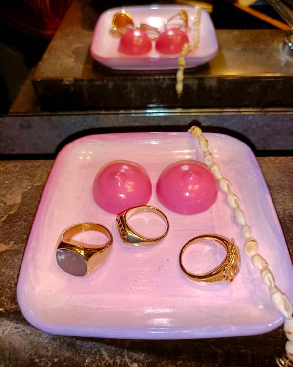 Sieradenbakje met borstjes