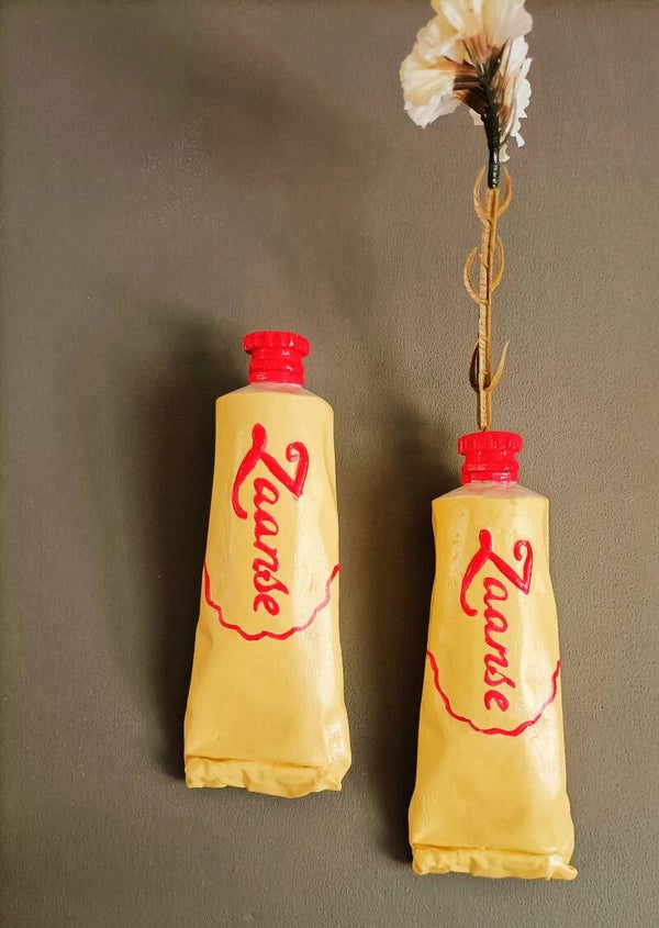 Zaanse mayonaise tube wanddecoratie