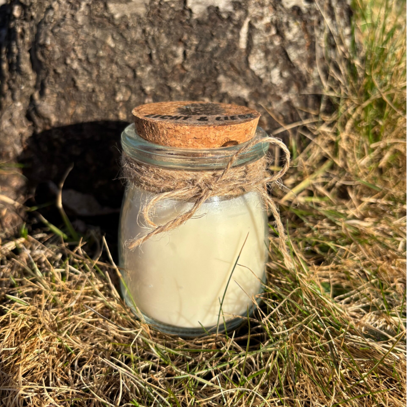 Handgefertigte Kerze im Korkglas – 200 ml