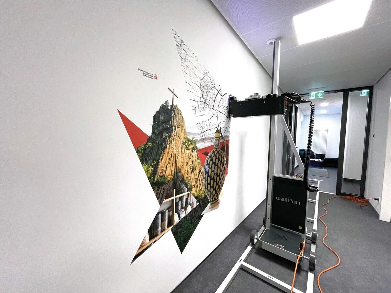 Wall printing for offices, schools and commercial spaces
