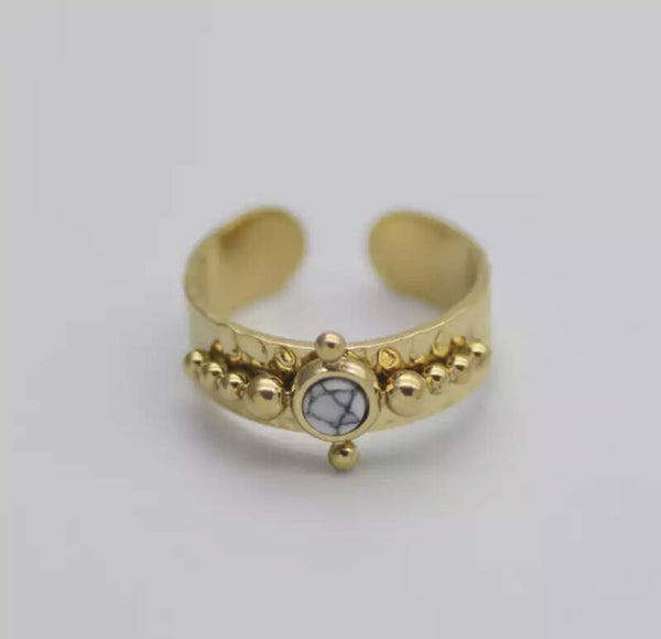 Ring Vintage 6