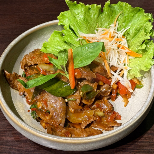 Boeuf sauté au basilic thaï
