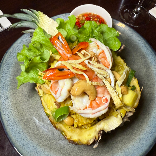 Khao pad saparrot